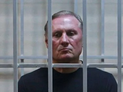 Ефремову продлили срок содержания под стражей на два месяца