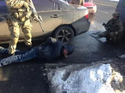 Банда преступников вымогала деньги у бизнесменов в Донецкой области