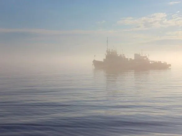 Через туман у Чорному морі закрито два морських канали