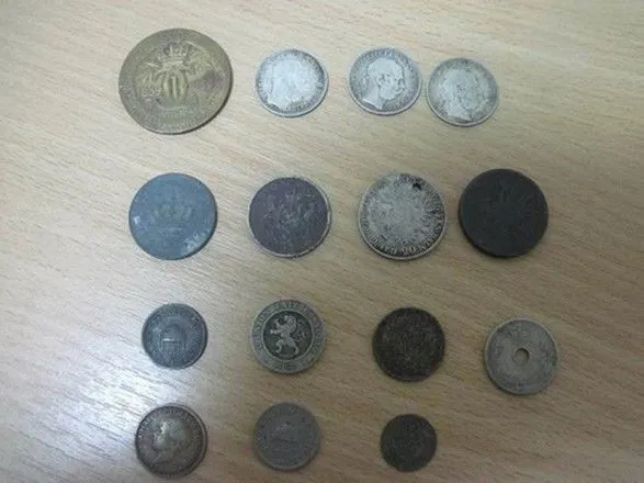 z-ukrayini-namagalisya-vivezti-15-starovinnikh-monet