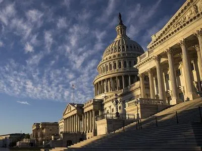 Сенат США принял законопроект о временном финансировании правительства