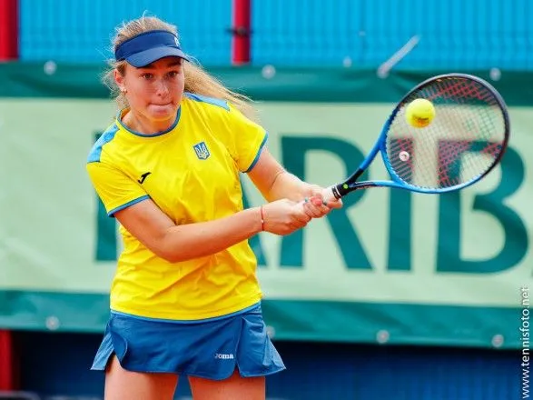 tenisistka-z-ukrayini-probilasya-do-pivfinalu-yuniorskogo-aus-open