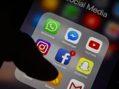 Цукерберг хоче об'єднати Messenger, Instagram та WhatsApp