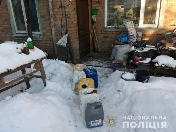 На Харківщині чоловік продав знайомому 100 літрів води замість дизельного палива