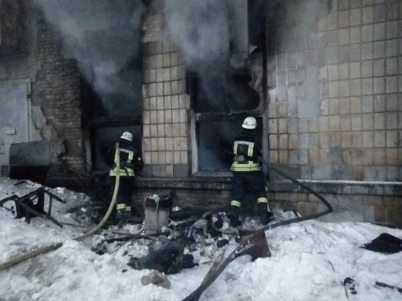 Радіозавод палав у Києві
