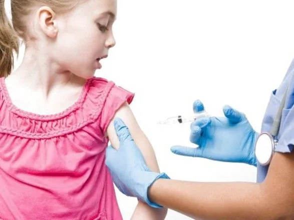 У Рівному батькам дали тиждень, щоб вакцинувати дітей від кору