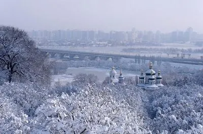 Среднемесячная температура воздуха в январе в Киеве увеличилась