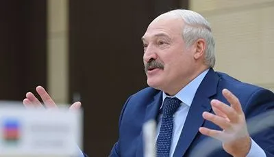Лукашенко розповів, чому дружини виганяють чоловіків з дому