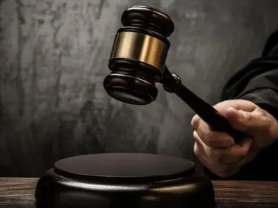 Суд не ограничил срок ознакомления Вышинского с материалами следствия
