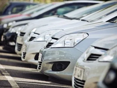 В прошлом году замедлился рост цен на автомобили