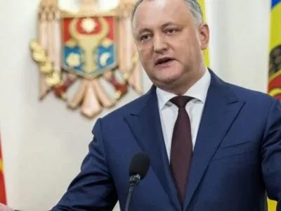 Президент Молдовы застрял в Москве из-за туманов