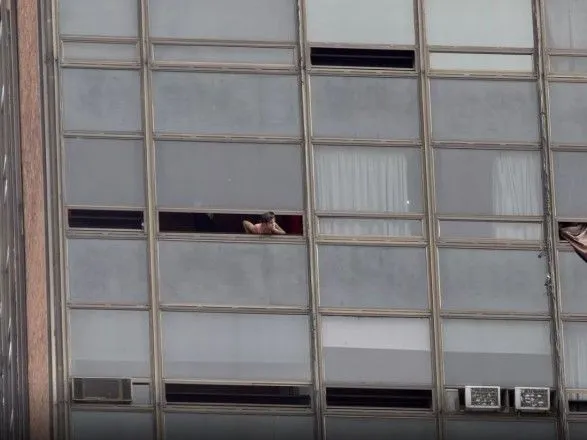 Двоє людей загинули і десятки постраждали в результаті пожежі в готелі в Буенос-Айресі
