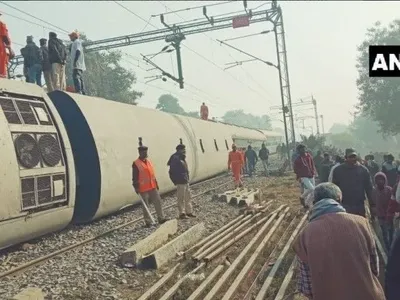 Авария поезда в Индии: не менее 7 погибших