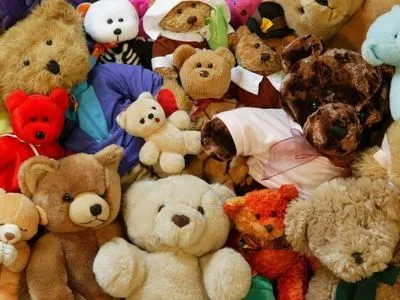 Минулого року дефекти виявили в 1300 іграшках