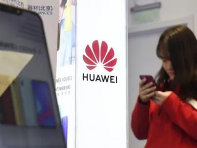 Данія вислала двох співробітників Huawei після перевірки