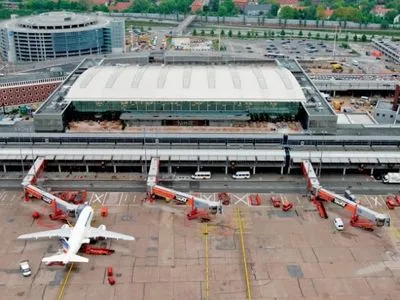 Из-за забастовки в аэропорту Гамбурга отменены около 60 рейсов