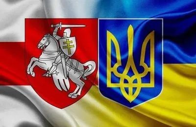 Украинцев предупредили об опасности визитов в Беларусь
