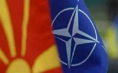 НАТО і Македонія підписали протокол про вступ республіки до альянсу