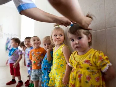 38% семей с детьми в Украине получают государственную помощь