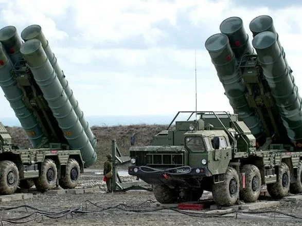 Росія провела навчання з комплексами С-400 в окупованому Криму