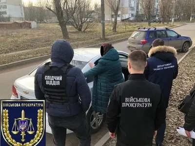 На Одещині на хабарі затримали інспектора митниці