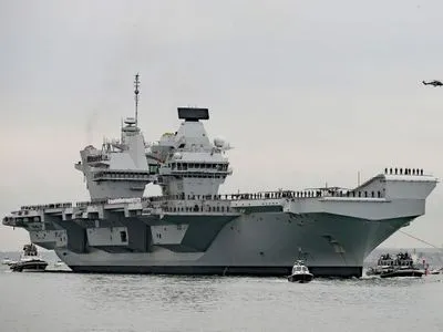 Для демонстрації сили Китаю Велика Британія направить авіаносець в Тихий океан