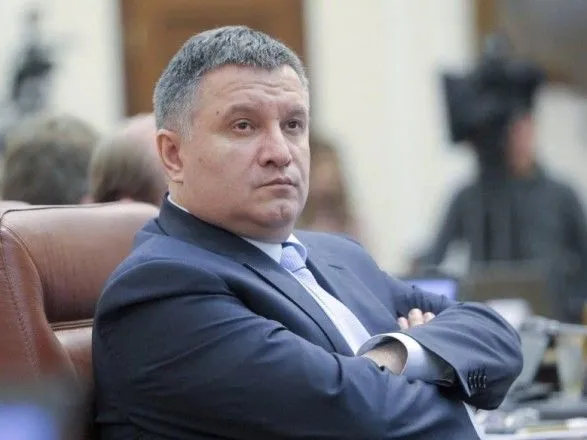 zhoden-z-kandidativ-u-prezidenti-ukrayini-ne-otrimaye-preferentsiy-vid-mvs-avakov