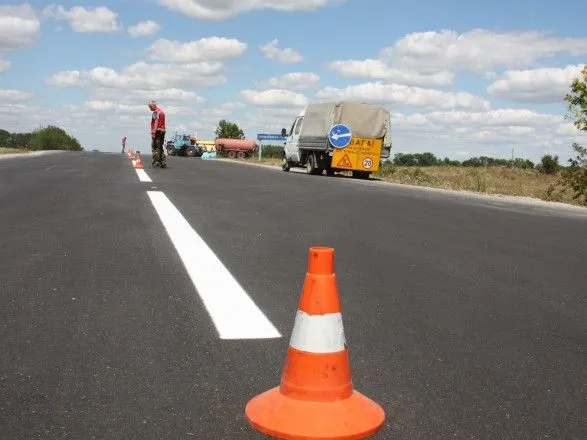 Руководитель автодора Луганской области обещал посодействовать строительству сервиса за взятку