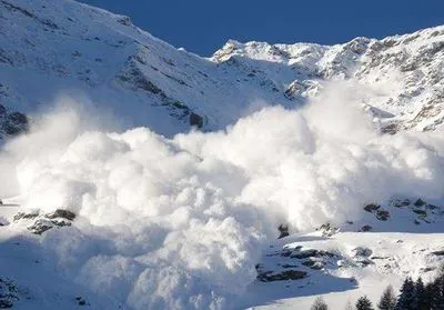 В горах Львовской области ожидается значительная снеголавинная опасность