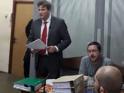 Суд продлил арест экс-переводчику Гройсмана еще на два месяца
