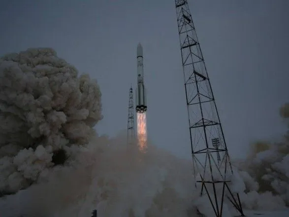 Розвідка США запідозрила Росію в створенні бойових супутників