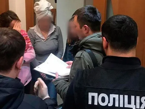 У Києві викрили бордель, замаскований під масажний салон