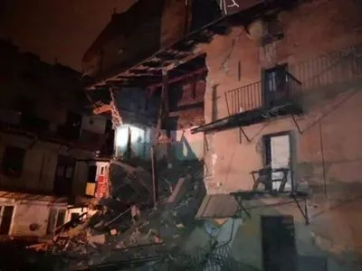 В центре Львова обрушилась стена дома