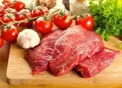 Украинцы стали меньше есть красного мяса