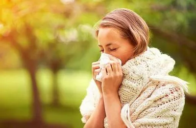 Украинцев предупредили о вспышке аллергии