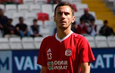 Украинский полузащитник оформил второй гол за турецкий клуб