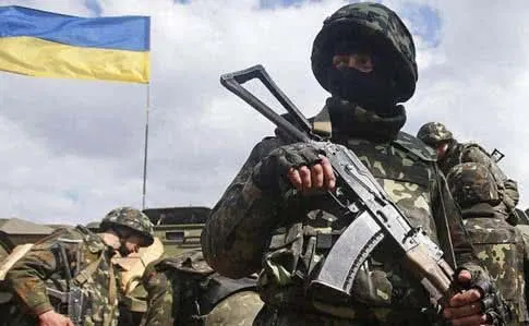Українські військові і прикордонники провели навчання в Приазов'ї