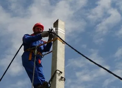 На Донбассе восстановили электроснабжение после обстрелов