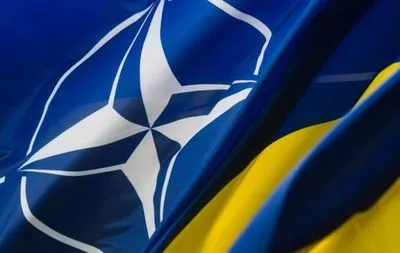 Делегація від НАТО відвідає Україну цього літа