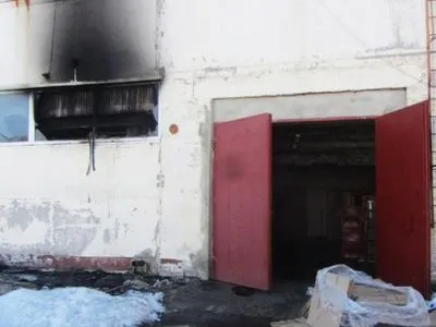 В Харькове подожгли обувный склад