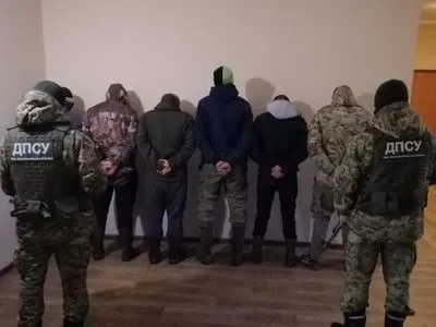 На Буковине пограничники задерживали нарушителей со стрельбой