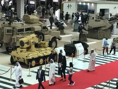 Армия ОАЭ закупила военной продукции почти на 2 млрд долларов на IDEX 2019