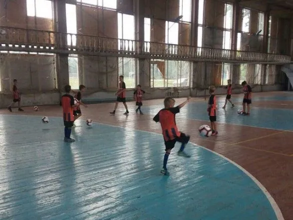 Футболисты "Шахтера" выделили несколько миллионов на восстановление зала в Донецке
