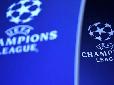 Лига чемпионов: "Шальке" упустил победу над "Манчестер Сити"