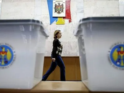 Проєвропейська опозиція Молдови звинуватила владу у фальсифікаціях на виборах