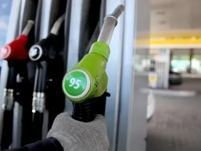 В январе в Украине продали бензина на 3,4 млрд грн