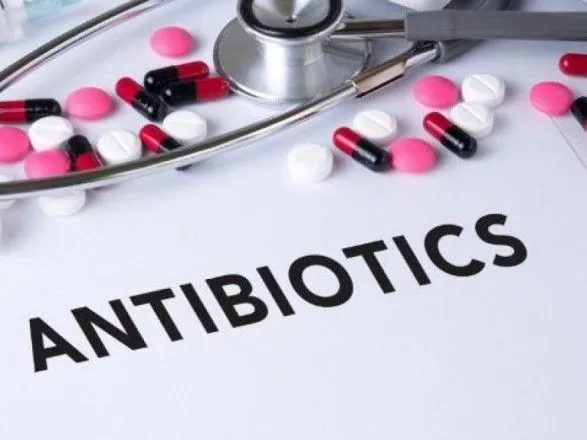 antibiotiki-postupovo-vtrachayut-efektivnist-dopovid-ecdc