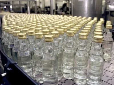 Голландцы перехватили 90 тыс. бутылок водки “по пути в Северную Корею”