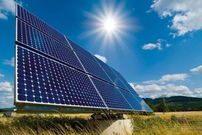 Минулого року в Україні встановили 163 сонячних електростанцій