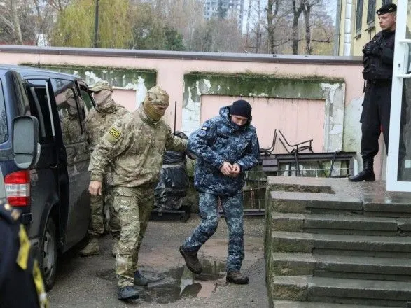 Украина не может официально "выбить" у России информацию о состоянии моряков
